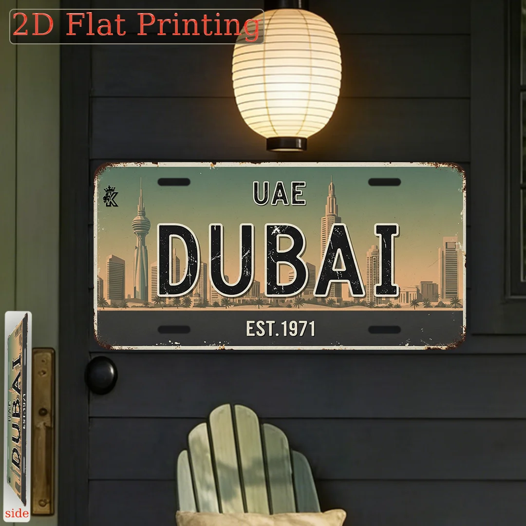 Home Office Dubai - ドバイ、UAE、1971年設立。ナンバープレート風のヴィンテージ調金属製壁飾り。耐久性があり、ご自宅、オフィス、バー、または趣味の部屋の壁に飾るのに最適。